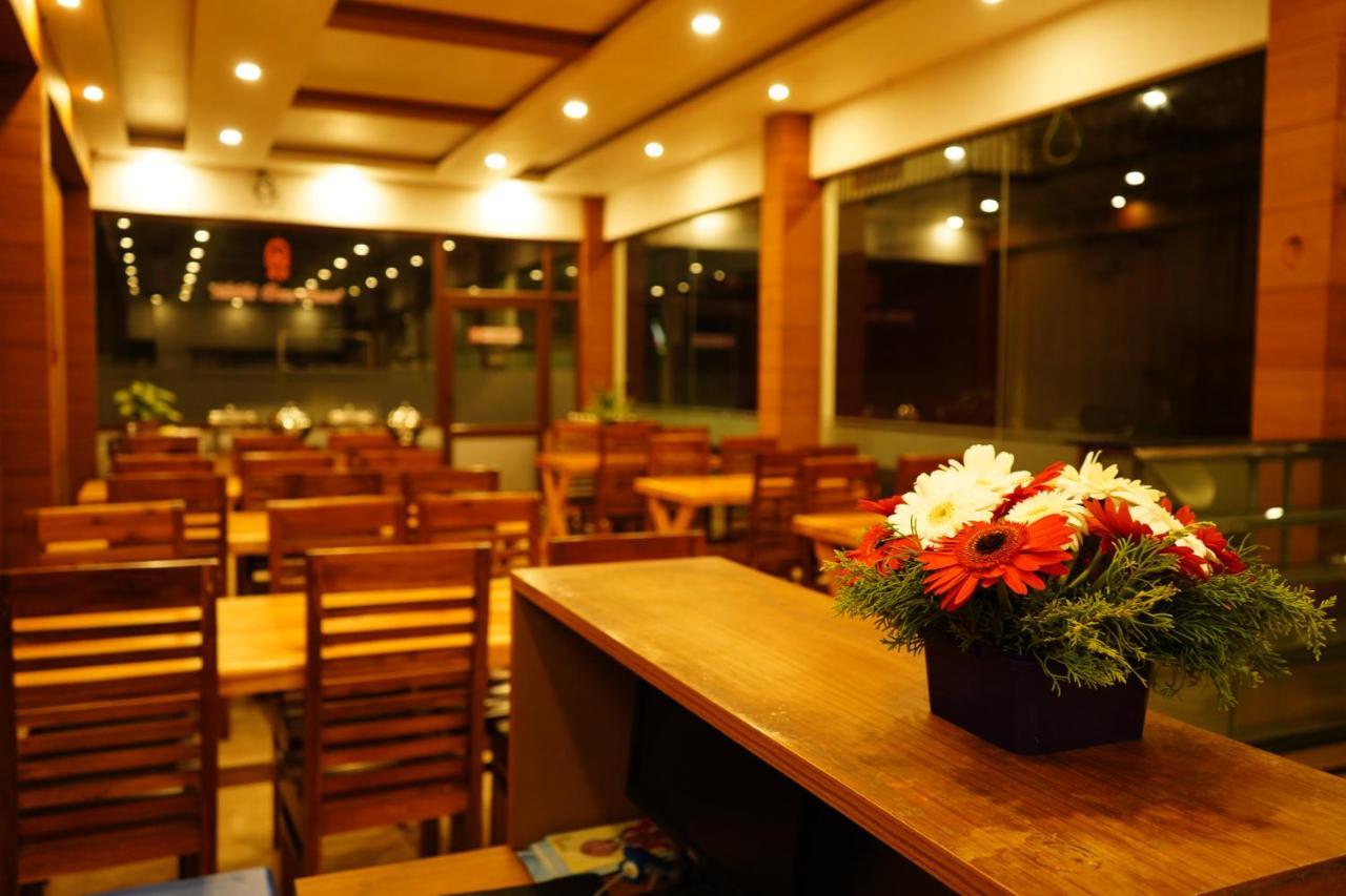 The Patio Thekkady Hotel Exterior foto